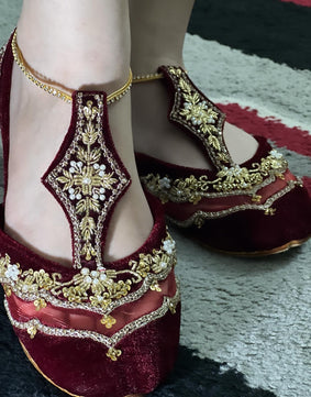 Crimson ( Limited Stock Up to 47% 🤩 )