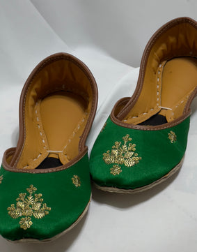 Green beauty ( Limited Stock Up to 47% 🤩 )