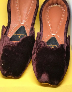 PURE VELVET (DARK BROWN)