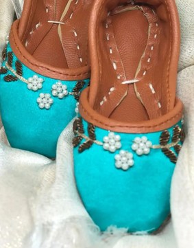 Megha (turquoise)