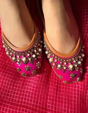 Zeenat (Pink)